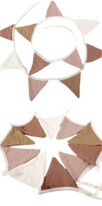 Stoffen vlaggen met 4 kleuren - babykamer decoratie