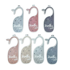 Maathangers voor Babykleding – Organiseer de Kledingkast per Maat